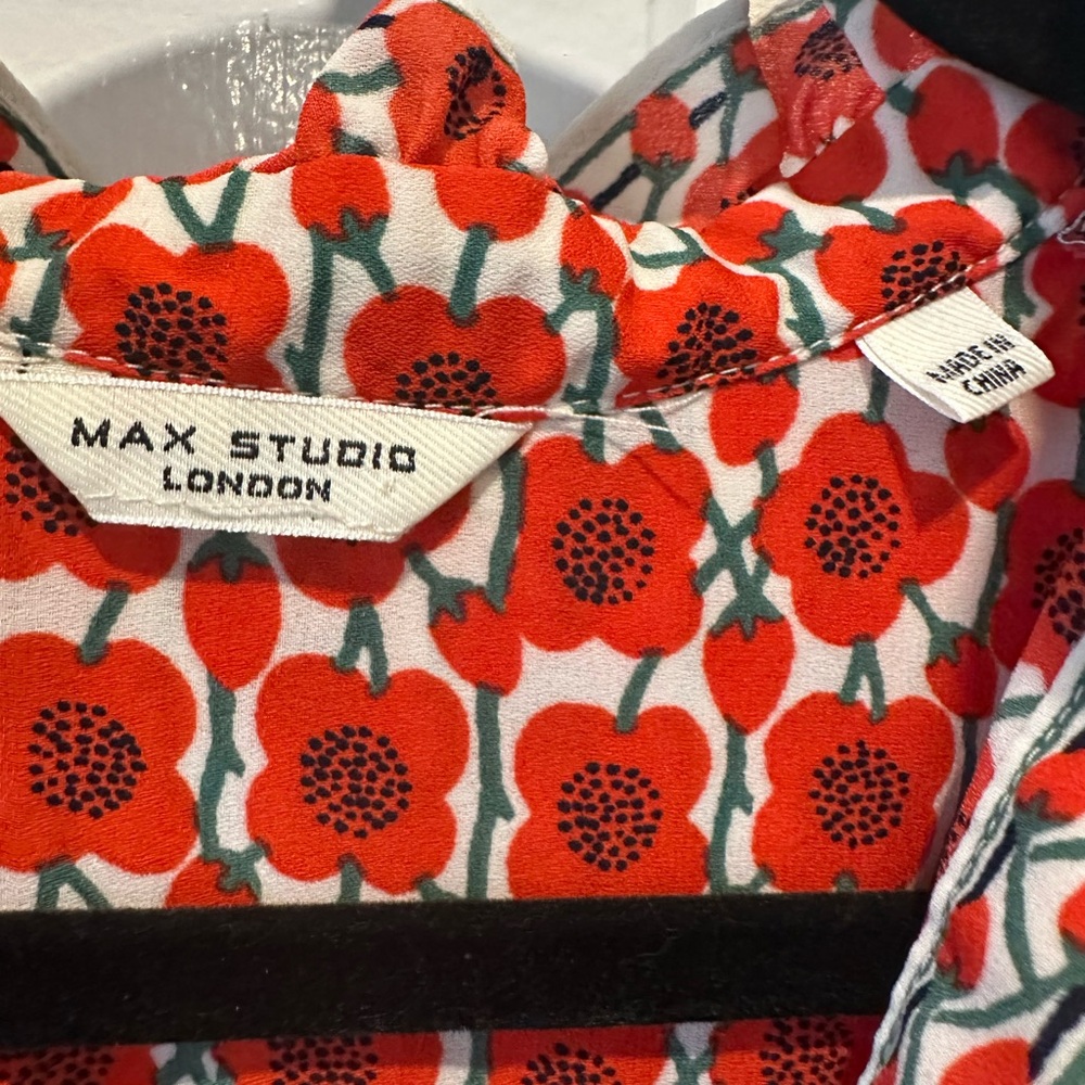 Max Studio Red & White Poppy-Print Blouse - Picture 2 of 7